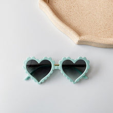 Load image into Gallery viewer, Heart Sunglasses (More Colors)
