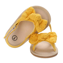 Load image into Gallery viewer, Lace Bow Sandals
